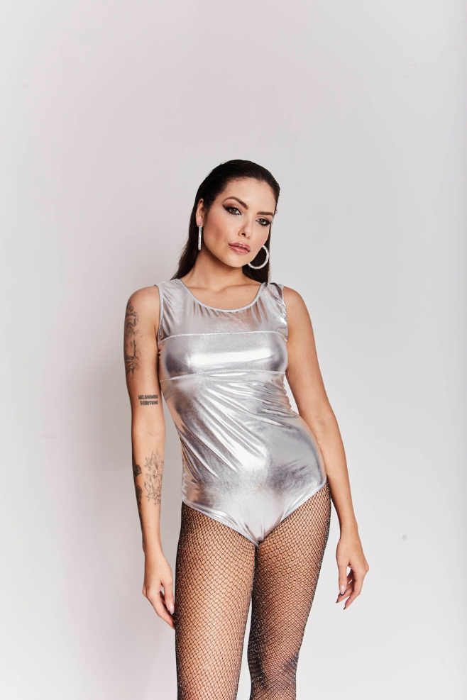 BODY METALLIC